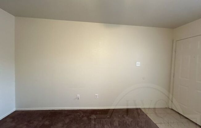 3 beds, 2 baths, $875, Unit 3307 Toledo Unit A