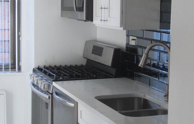 2 beds, 2 baths, 1,200 sqft, $8,100, Unit 7A