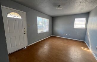 1 bed, 1 bath, $495