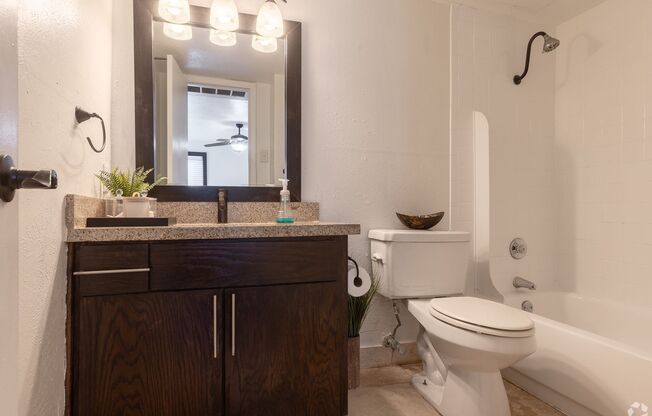 1 bed, 1 bath, 590 sqft, $999, Unit 1031