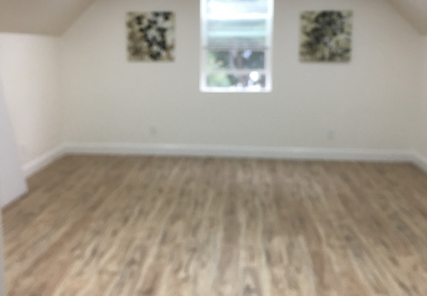 211 MIRAMAR AVE