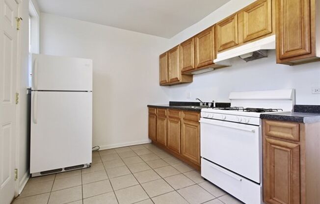 6401 S Maplewood