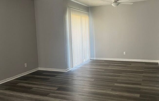 1 bed, 1 bath, $930, Unit 7349-B