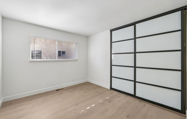 4 beds, 2 baths, $6,495