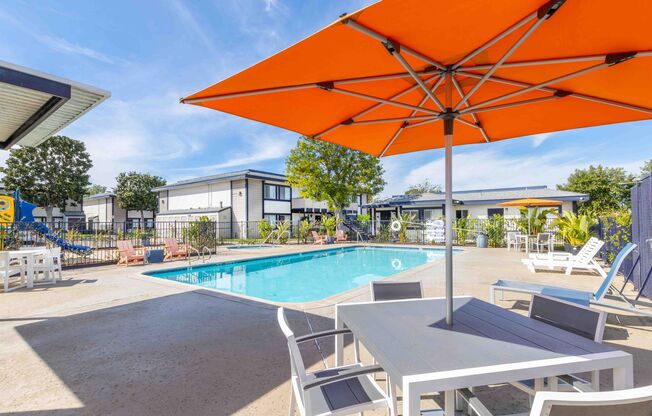1 bed, 1 bath, 800 sqft, $2,025, Unit 16
