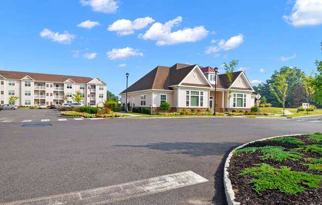 the preserve at ballantyne commons street view of apartments