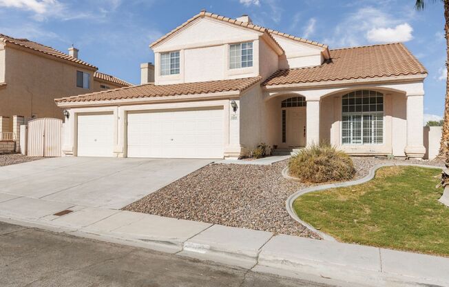Large Silverado Ranch home with pool