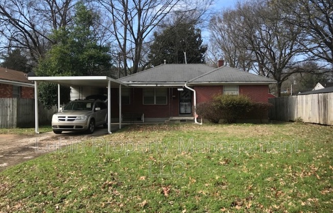 1373 ROBIN HOOD LN