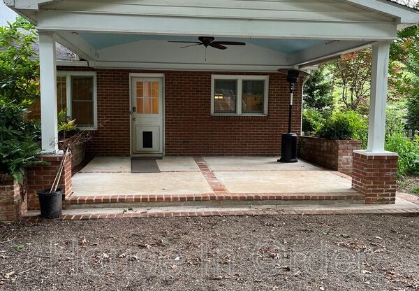 8 OAKWILDE DR