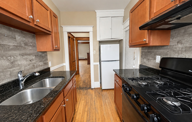 283-289 Bates Avenue