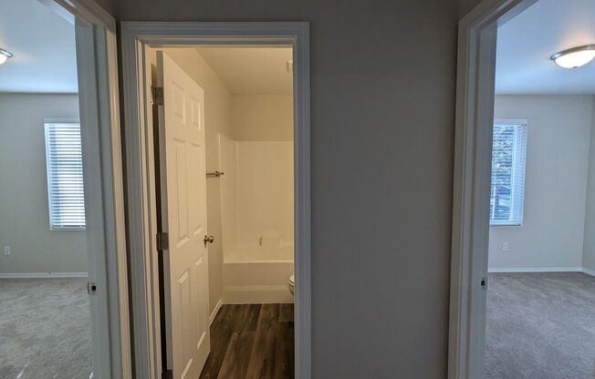 2 beds, 1 bath, $1,995, Unit Unit 1