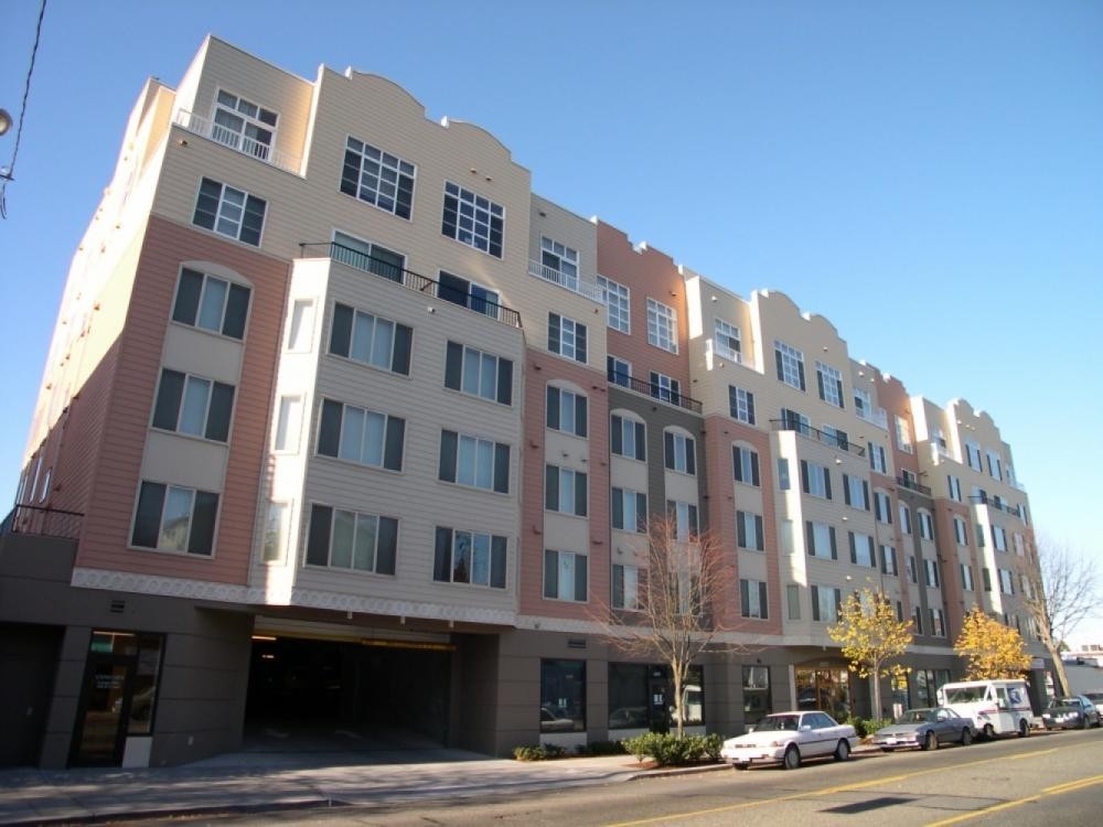 Soundview Apartments