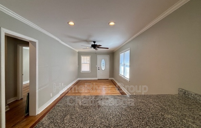 503 CENTRAL DR