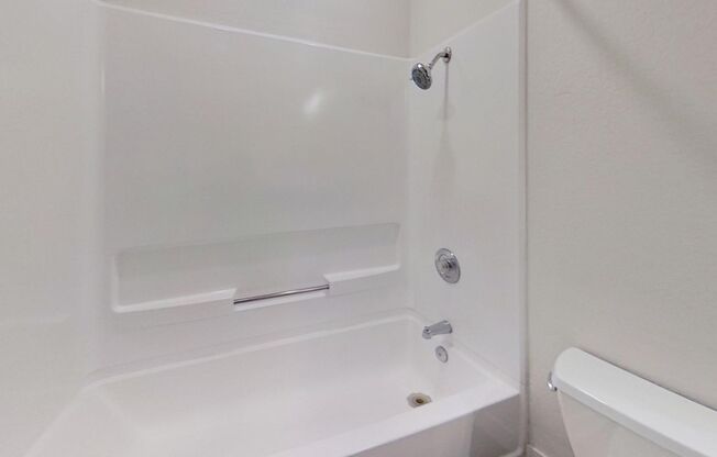 2 beds, 1 bath, 830 sqft, $2,495, Unit 117