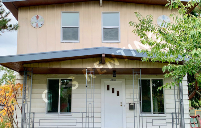 Recently remodeled 4 bedroom house in the heart of Mt Baker