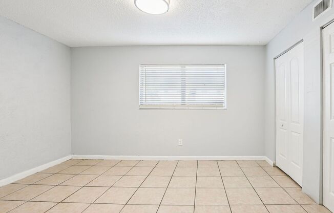 1 bed, 1 bath, 600 sqft, $1,049