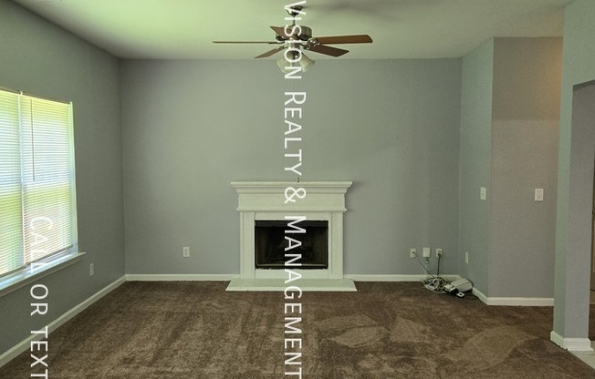 4447 RAVENWOOD DR