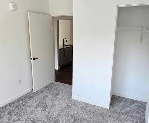 3 beds, 2 baths, 1,156 sqft, $1,850, Unit 104