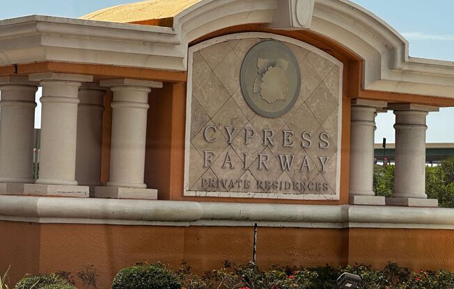 Cypress Fairways 2brm Condo Near Orlando Attractions