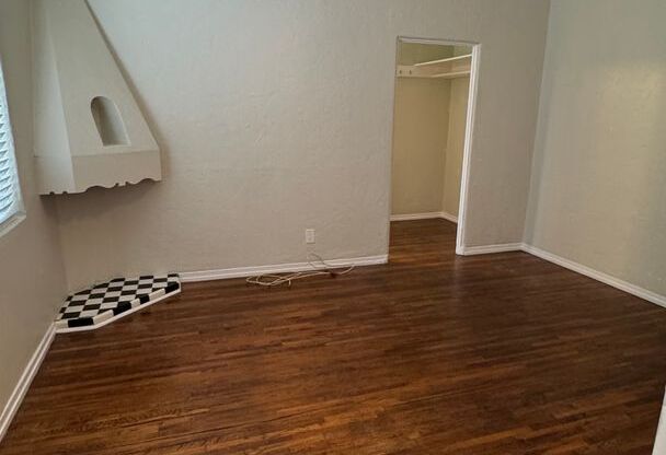 0080 - 328 ELM AVE. LLC.