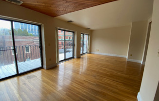 42 WORCESTER SQ