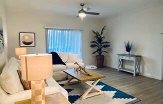 living room at Mainstreet Apartments, Clearwater, FL