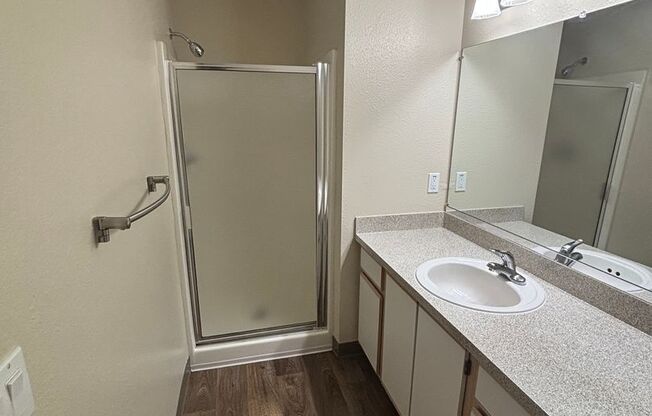 2 beds, 2 baths, 1,075 sqft, $1,575, Unit 307