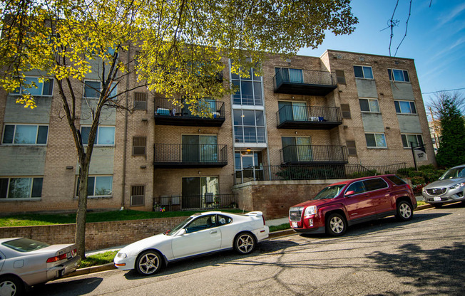 Clermont Apartments Building Street Parking