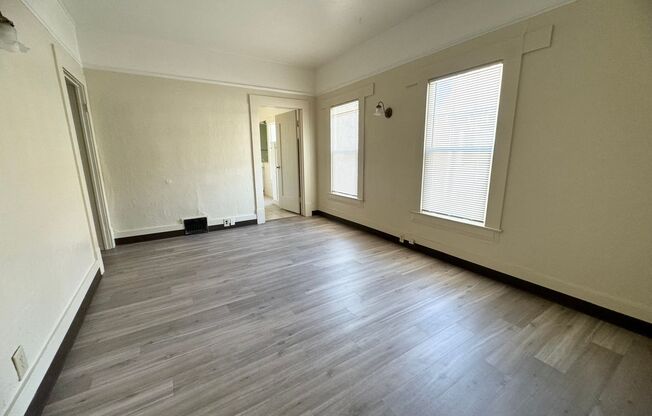 3 beds, 1 bath, $2,100