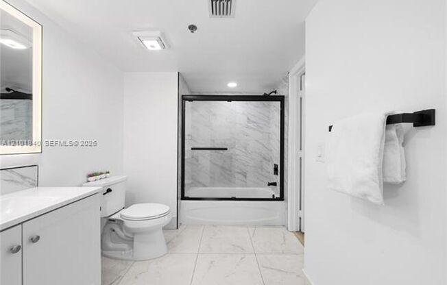 1 bed, 1 bath, $3,500, Unit # 1907