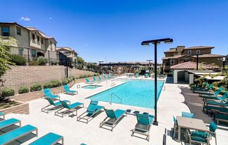 Beautiful Townhouse - Rooftop Deck w/ Amazing Views