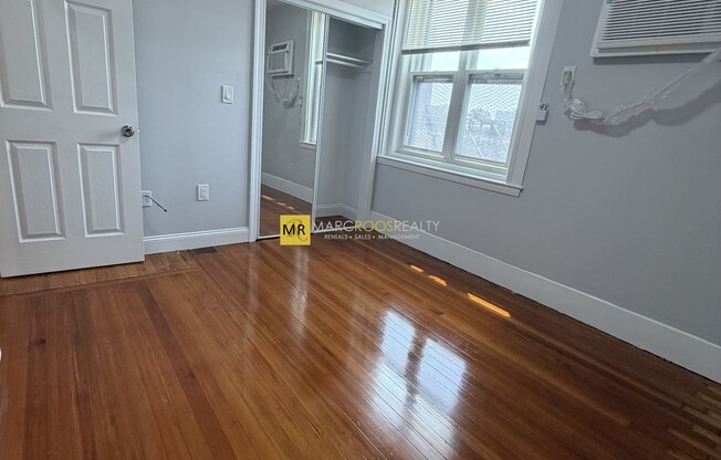476 Commonwealth Ave.