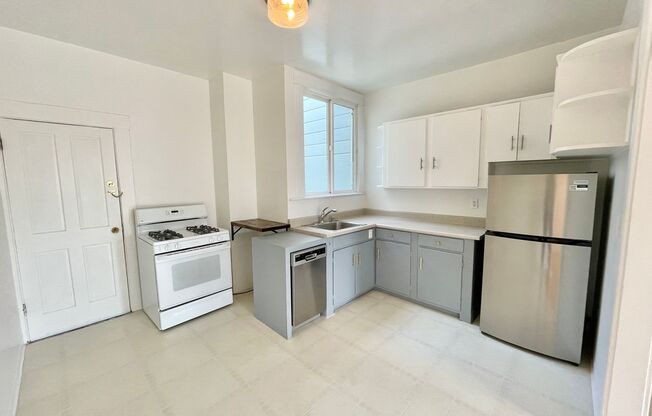 1 bed, 1 bath, $3,150