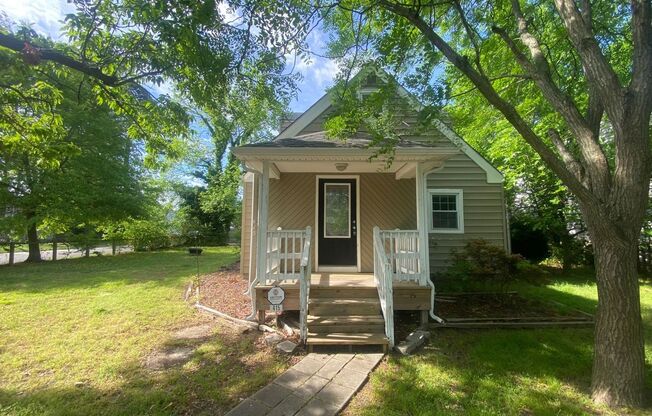 Welcome to this adorable home in Norfolk "ASK ABOUT OUR ZERO DEPOSIT"