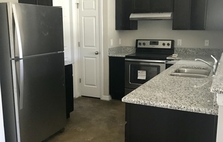 2 beds, 2 baths, $1,795