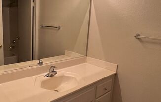 1 bed, 1 bath, $1,550