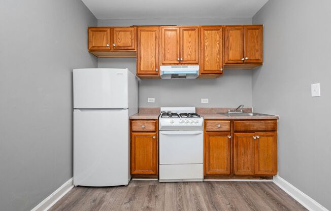 1 bed, 1 bath, 400 sqft, $1,950, Unit 4344 - 212