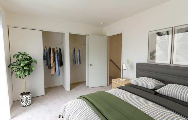 Bedroom With Adequate Storage at Arbor Pointe Townhomes, Battle Creek, MI, 49037