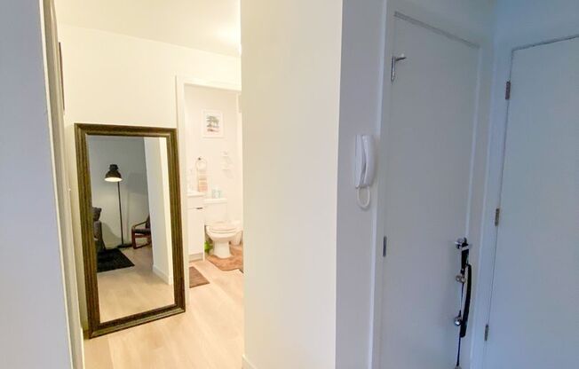 1 bed, 1 bath, 526 sqft, $1,850, Unit 101
