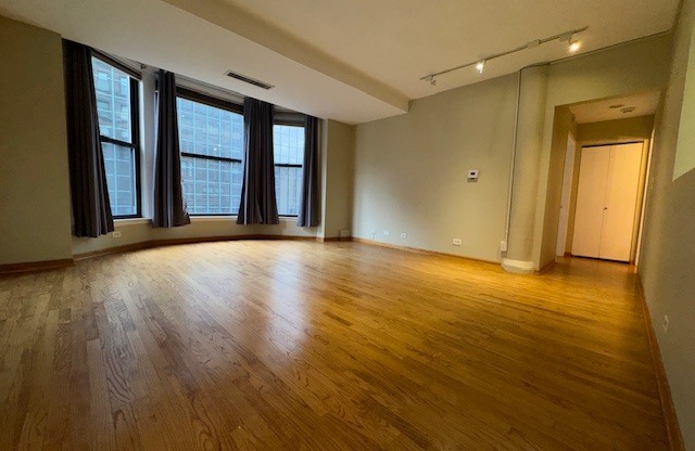 431 S Dearborn St, Chicago IL 707