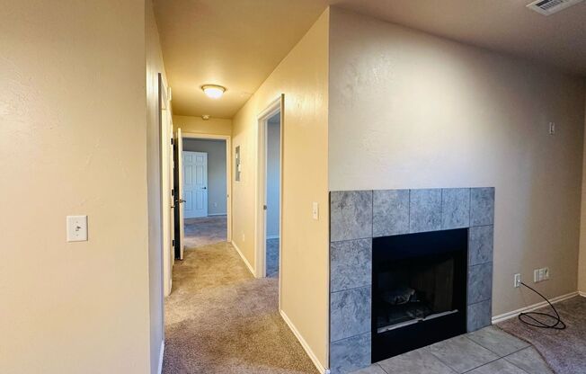 2 beds, 1.5 baths, $1,295