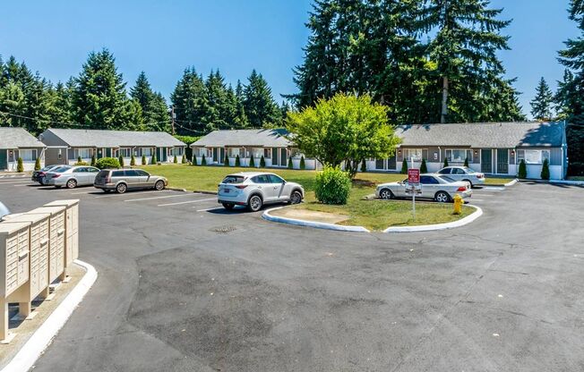 1 bed, 1 bath, 450 sqft, $1,275, Unit #23