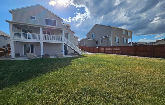 Beautiful 5 Bedroom, 3.5 Bath, 4 Car Garage Home in Meridian Ranch