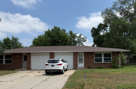 1606 PALM DR