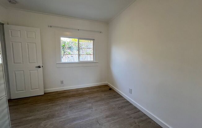 1 bed, 1 bath, 400 sqft, $2,095, Unit 1129 26th St