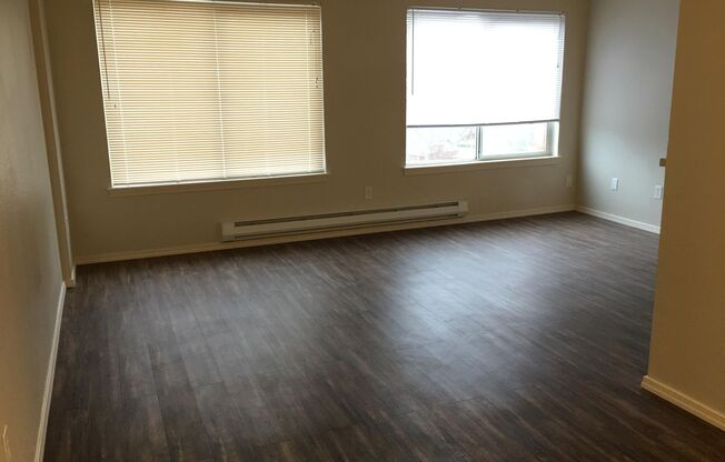 Kenny Apartments