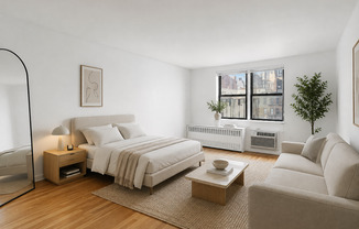 228 E 81 ST
