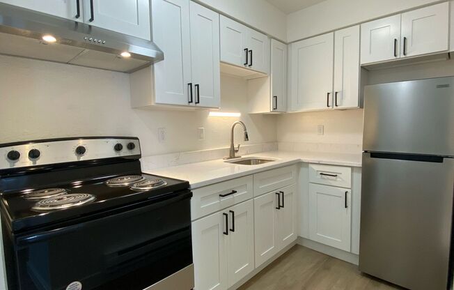 1 bed, 1 bath, 491 sqft, $1,025, Unit Unit 317