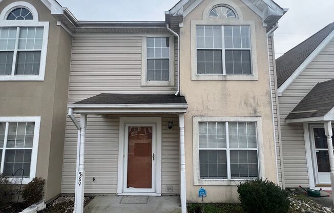 Townhouse For Rent in Virginia Beach