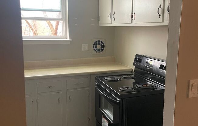 1 bed, 1 bath, 500 sqft, $1,100, Unit 107